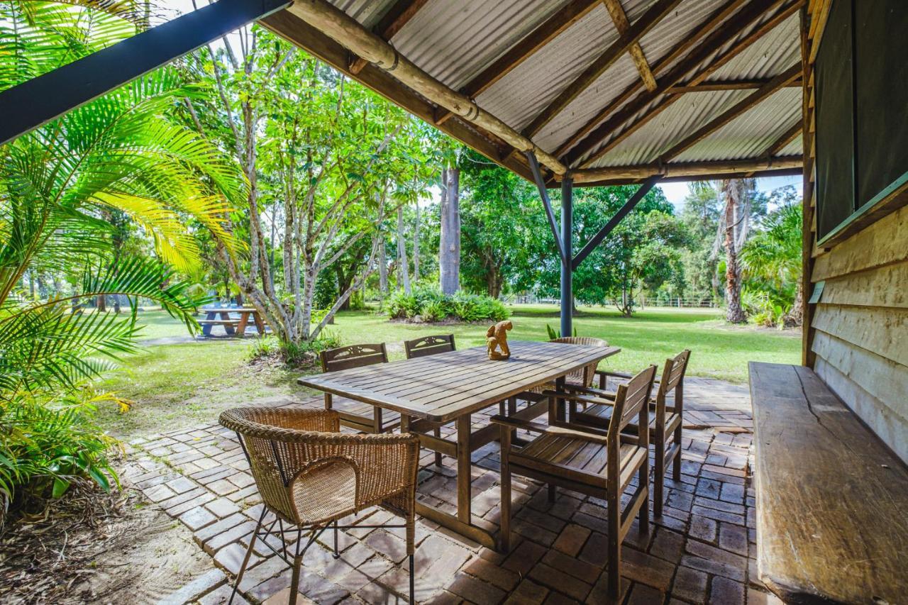Villa Getaways At Byfield Exterior foto