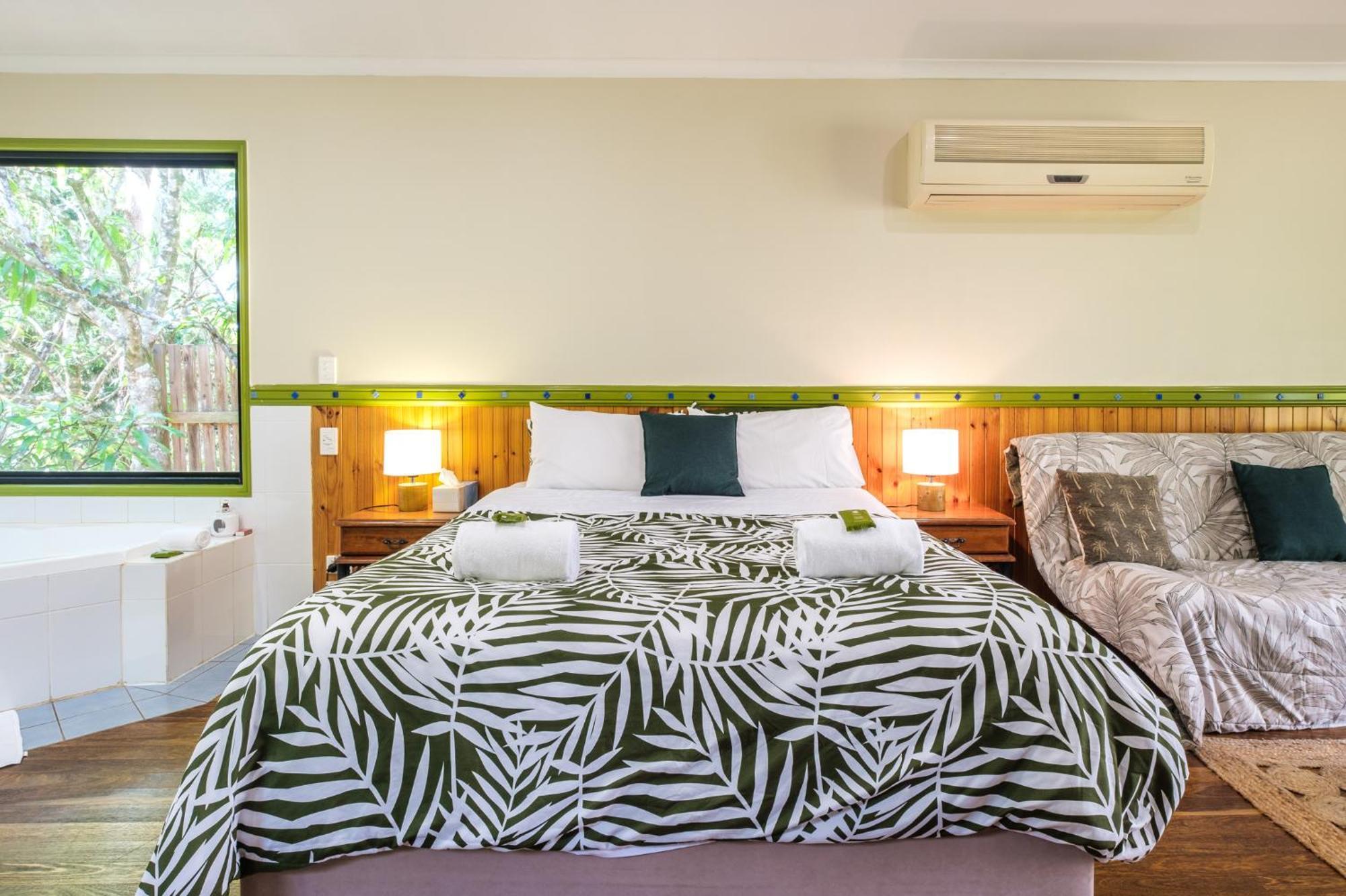 Villa Getaways At Byfield Exterior foto